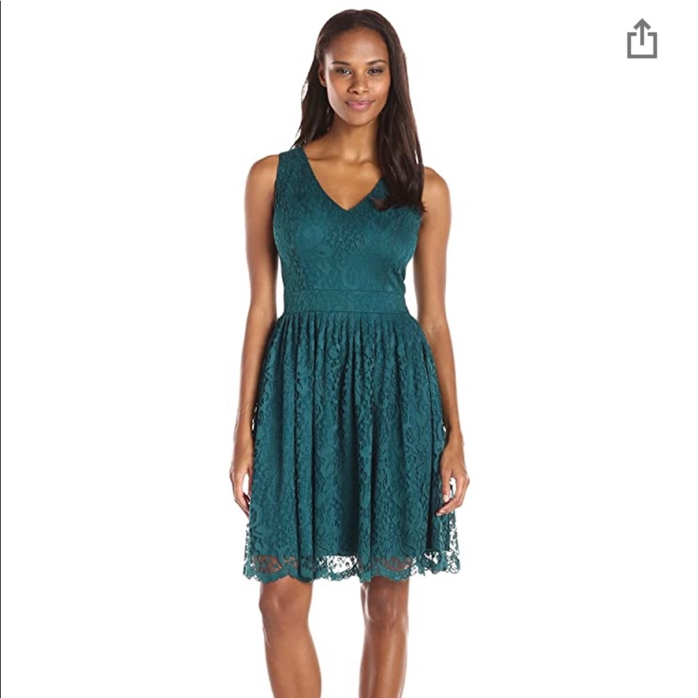 Taylor Lace Emerald Dress Size 14